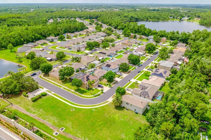 Small, gated community in a great East Orlando location with easy access to every convenience!