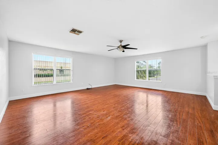 Bonus/Loft.