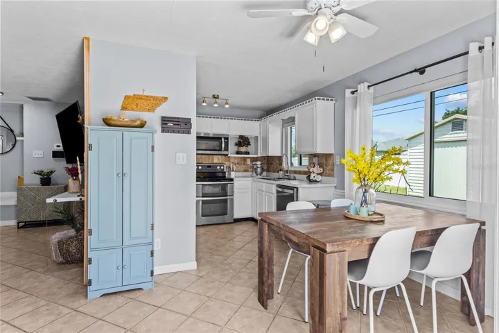 Kitchen/Dining
