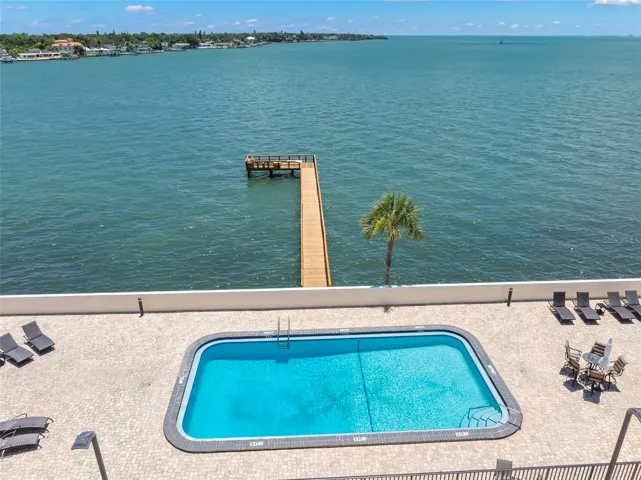 Pool by the Bay
