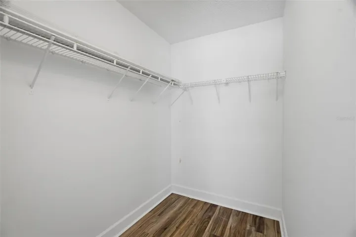 Walk in closet