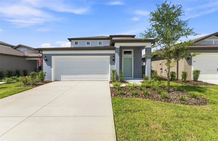 Pinecrest Exterior