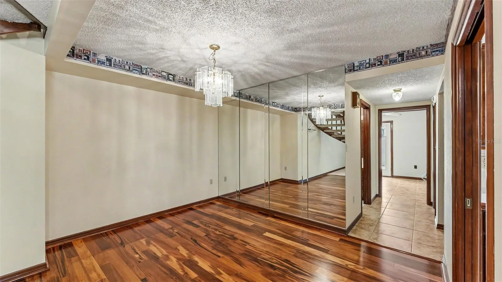 633 Victoria Square Ln, Lakeland, Florida 33813 — photo 5