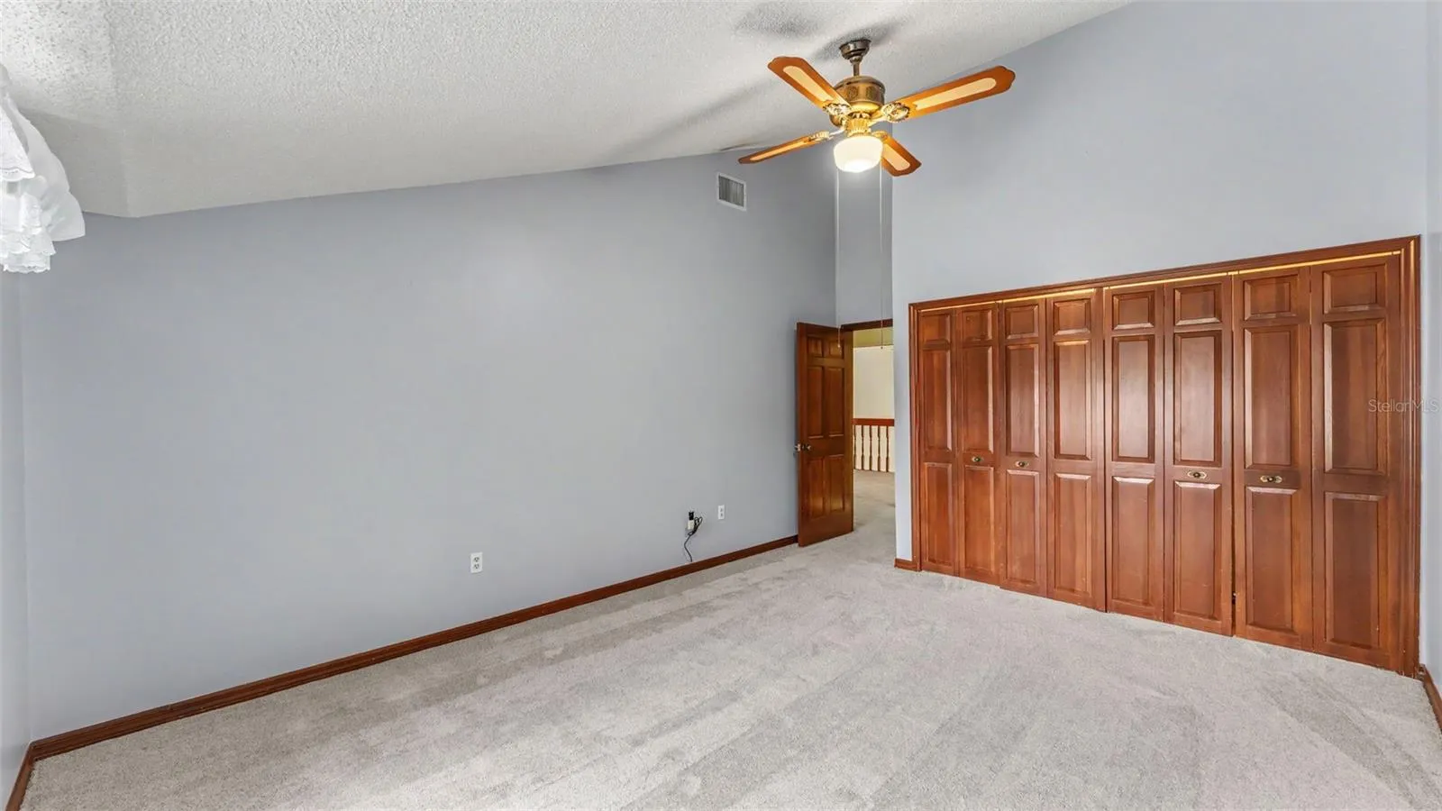 633 Victoria Square Ln, Lakeland, Florida 33813 — photo 35
