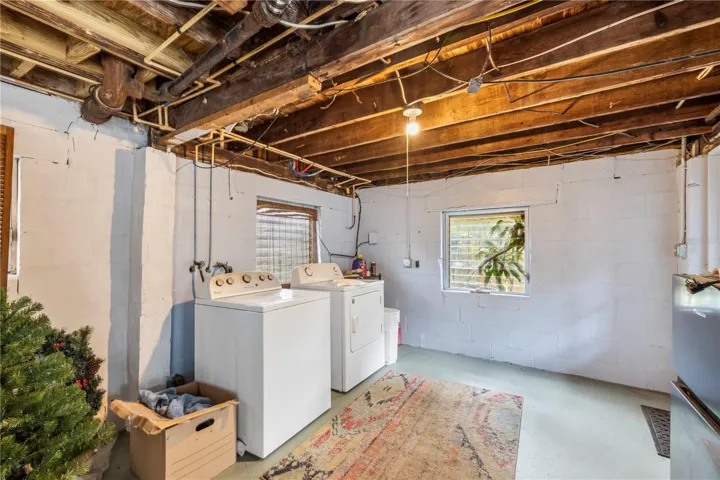 Laundry/Workshop
