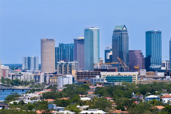 Just minutes from Downtown Tampa, Bayshore Boulevard, and Hyde Park Village.