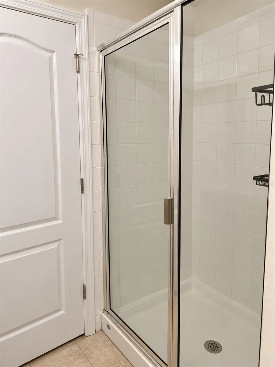 Upstairs Master Bathroom