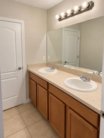 Upstairs Master Bathroom