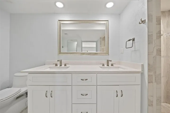 Primary En Suite Bathroom