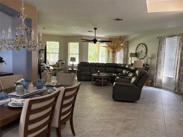 open floor floor plan