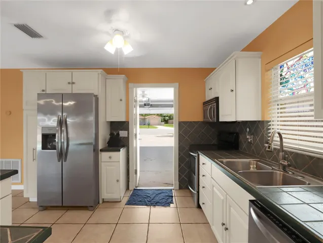 Kitchen/Doorway to Garage