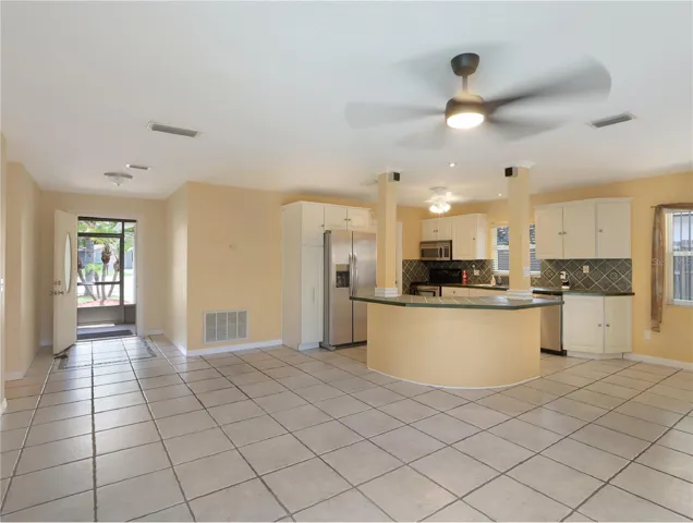 Great room/Living room/Kitchen