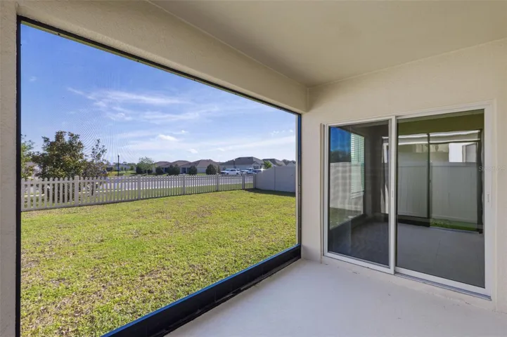 Lanai overlooking your HUGE backyard