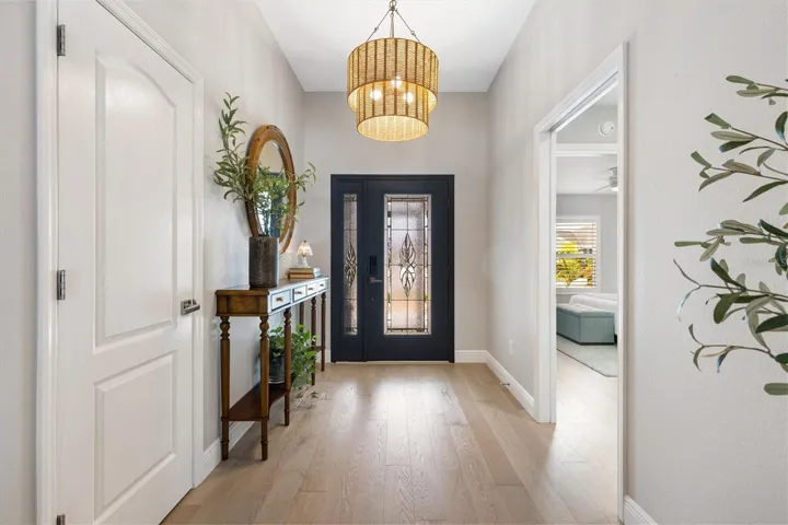 FOYER ENTRY CLOSET