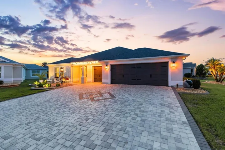 WELCOME HOME!