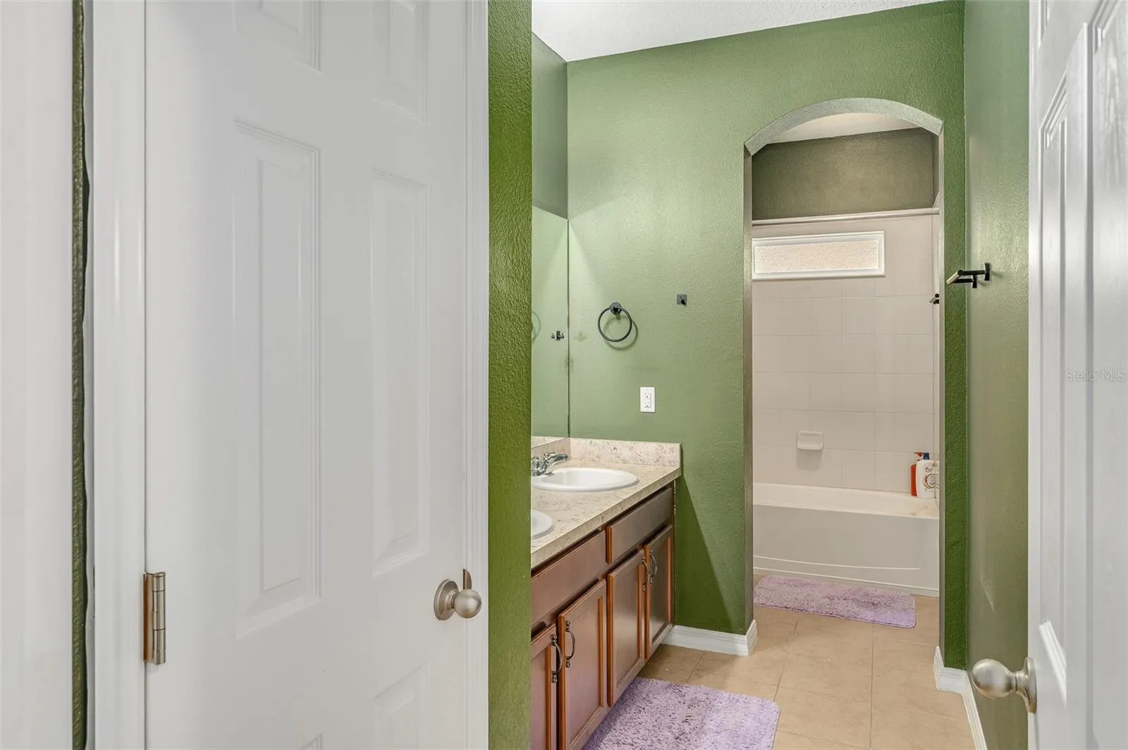 Linen closet, dual sinks