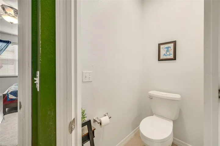 Private toilet