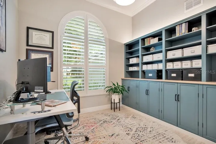 Office 2 with custom built-ins