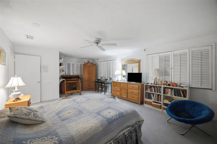 Upstairs Bedroom 1 angle 3