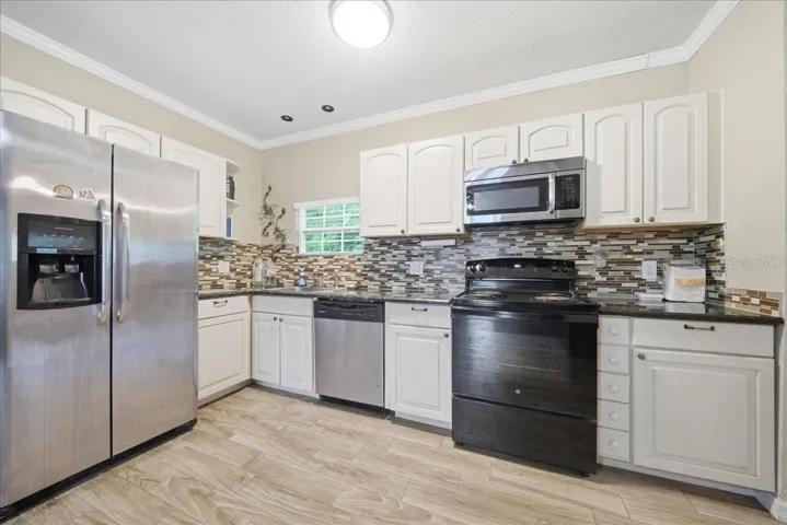 Second Unit - Kitchen