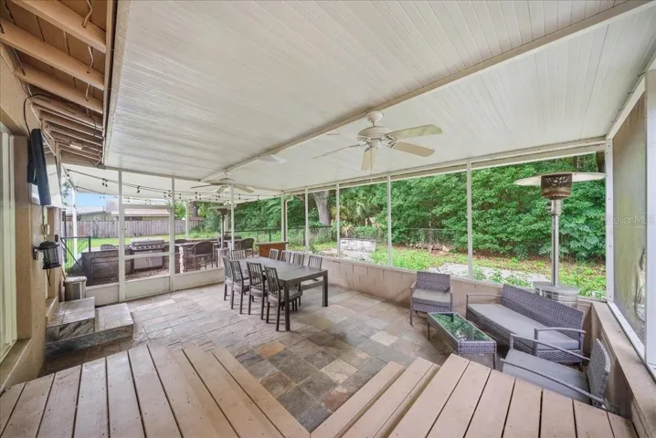 Screened Porch &amp; Outdoor Dining