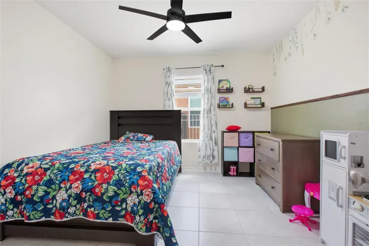 2nd Bedroom