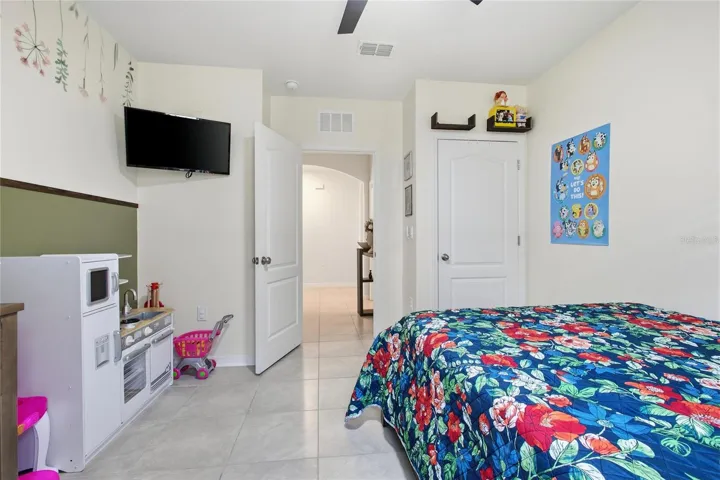 2nd Bedroom