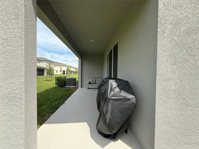 Spacious rear patio