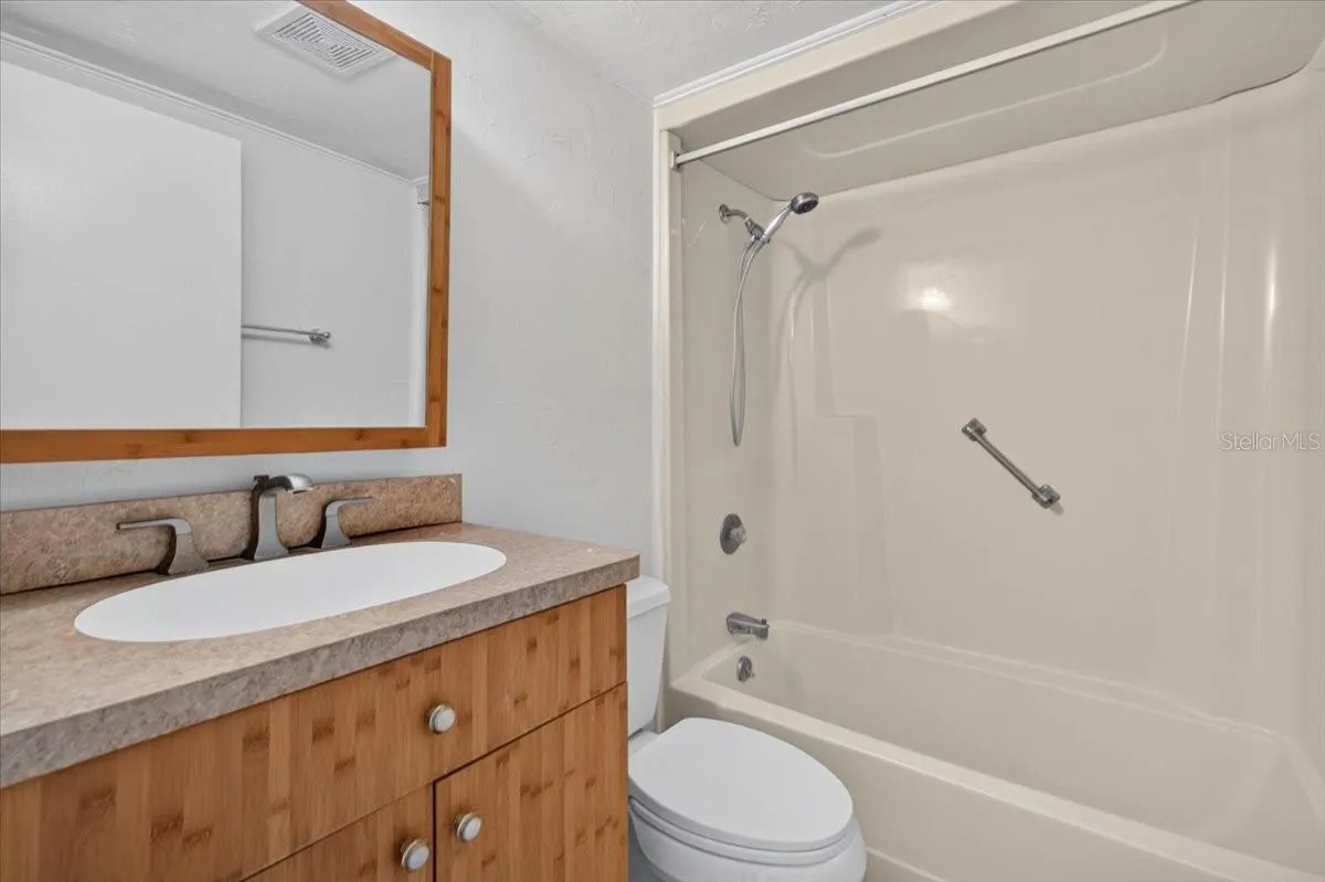 Second Hall Full Bath