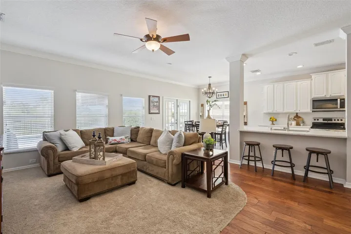 Kitchen and Family Room Combo