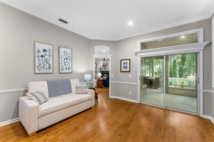 Formal living area