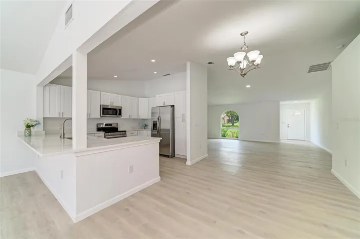 Dining Room &amp; Kitchen