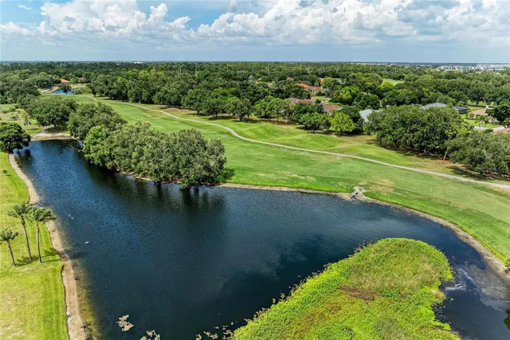 Lake &amp; Golf Course View