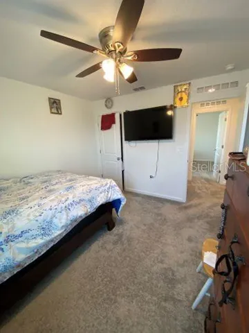 Bedroom 2 pic1