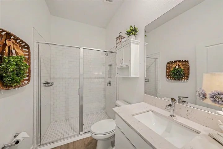 3rd full bathroom!