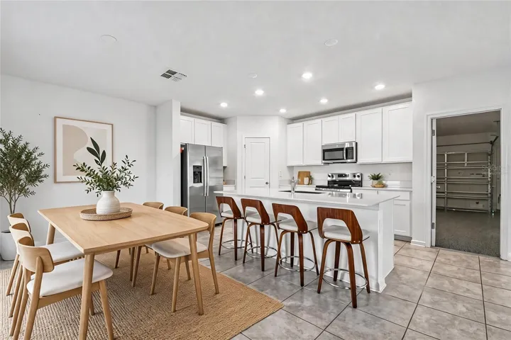virtually staged dining area