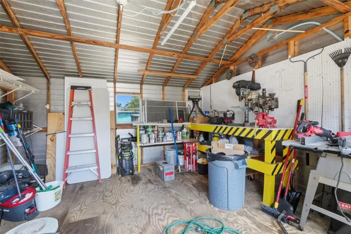 shed