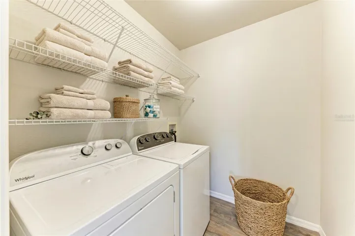 Virtually staged indoor laundry room