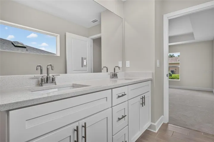 Primary - En-suite