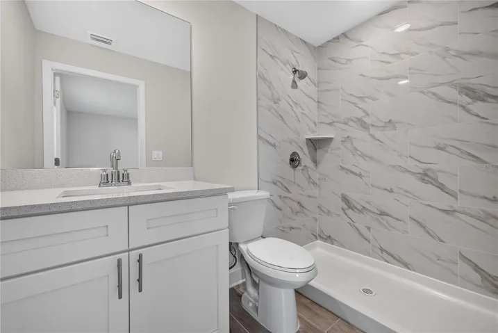 Guest Bedroom - En-suite