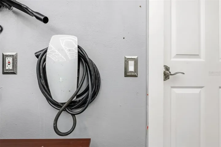 Tesla Charger
