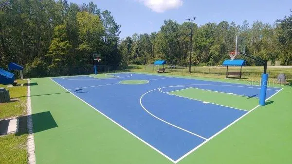 Stoneybrook basketball court
