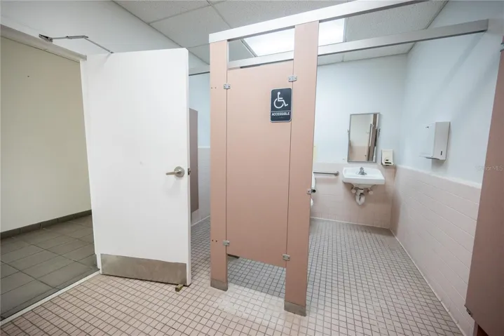 1170