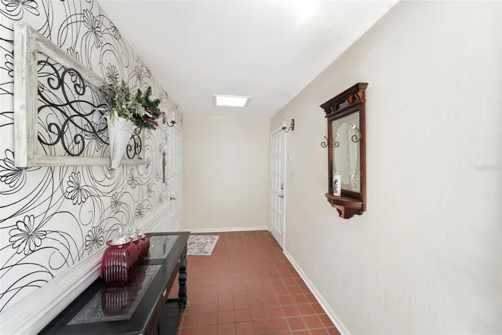 Shared Entry Way