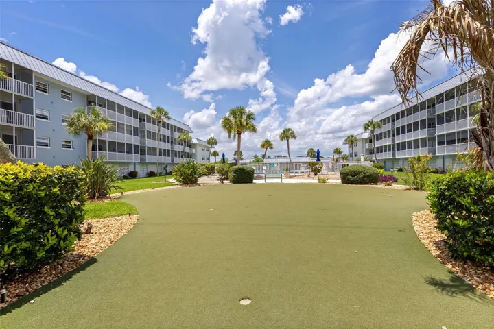 mini golf