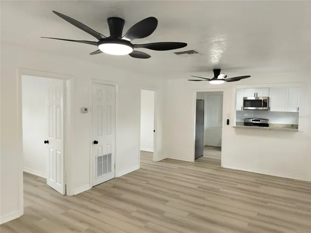 Living/Dining Combo