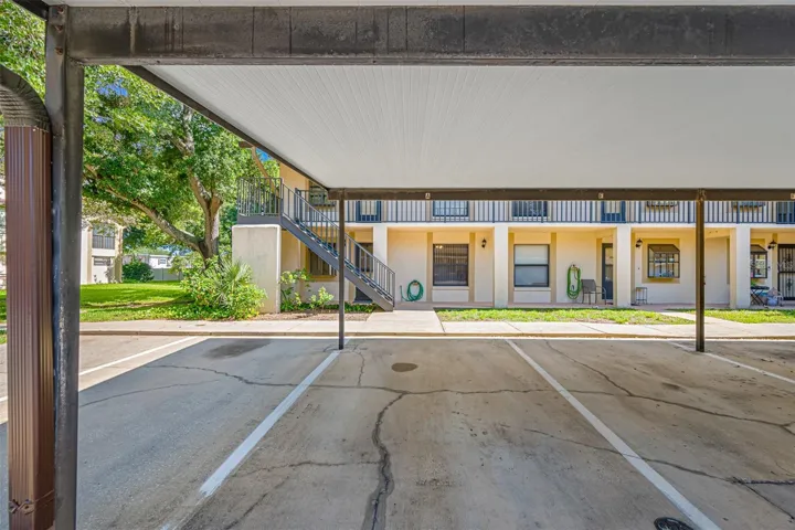 Covered parking 10A
