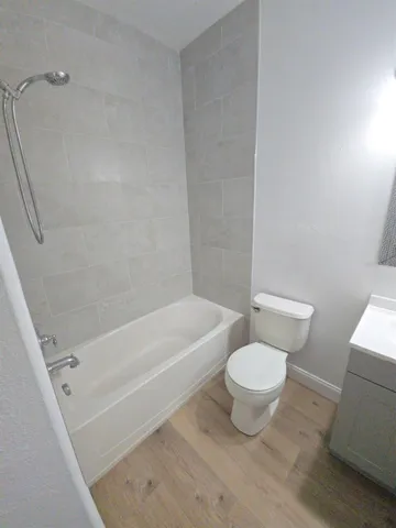 Second Floor Bath
