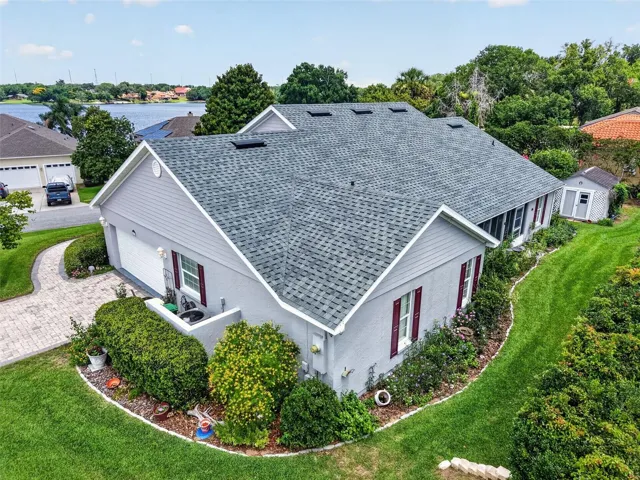 Beautiful home in a great neighborhood.