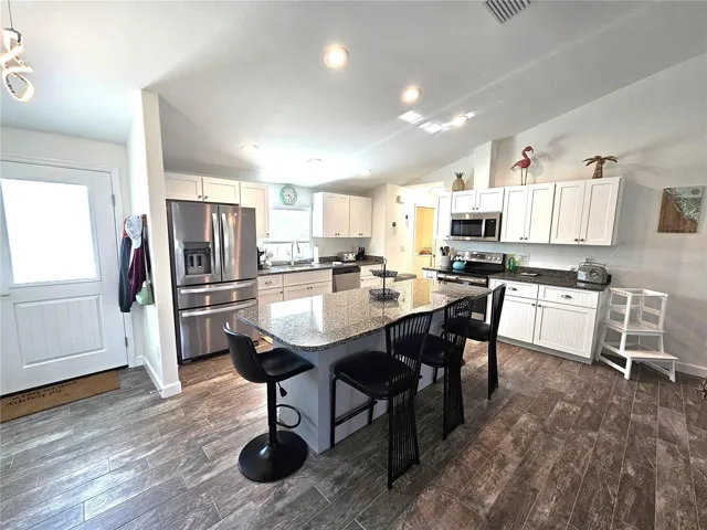 Open kitchen